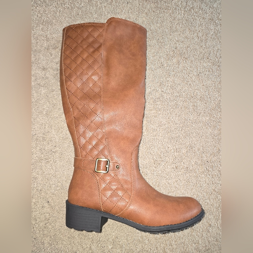 New without tags brown boots, size 10